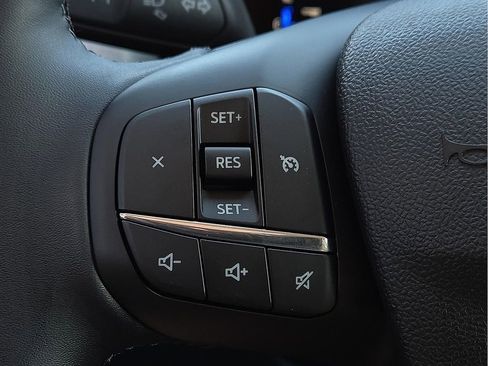 New 2025 Ford Maverick XLT w/ XLT Luxury Package image 17