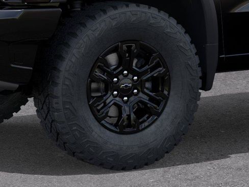 New 2026 Chevrolet Silverado 1500 ZR2 AWD/4WD image 9