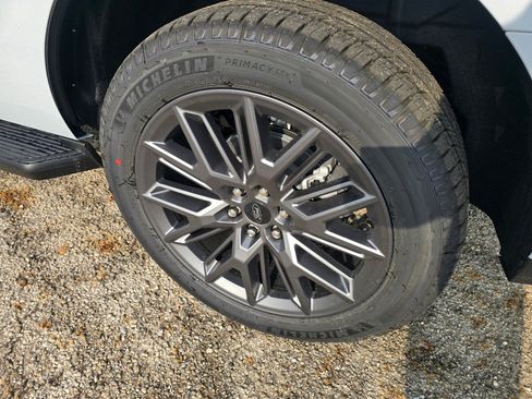 New 2026 Ford Expedition Platinum AWD/4WD image 26