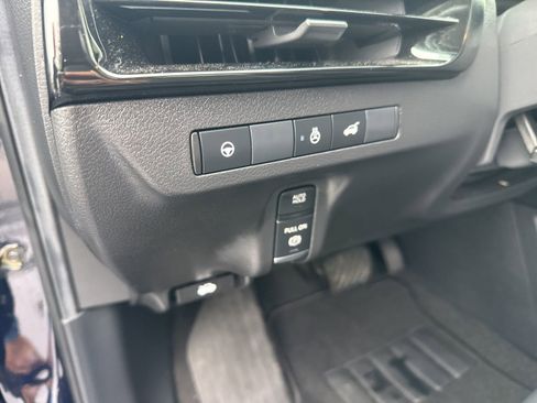 Used 2025 Nissan Murano SL AWD/4WD image 21