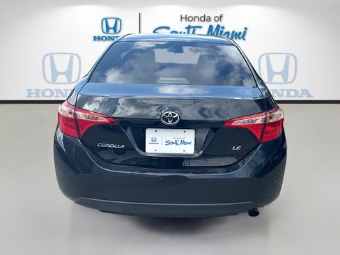 Used 2018 Toyota Corolla LE FWD image 6
