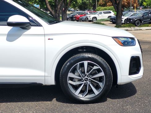 Used 2024 Audi Q5 2.0T Premium w/ Summer of Audi Package AWD/4WD image 7