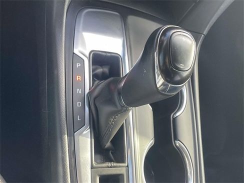 Used 2018 Chevrolet Equinox LT image 22