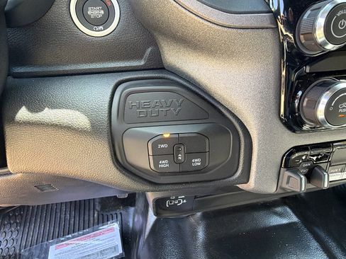 New 2026 RAM 3500 Tradesman AWD/4WD image 26