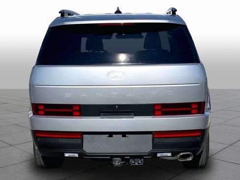 Used 2024 Hyundai Santa Fe SEL FWD image 5