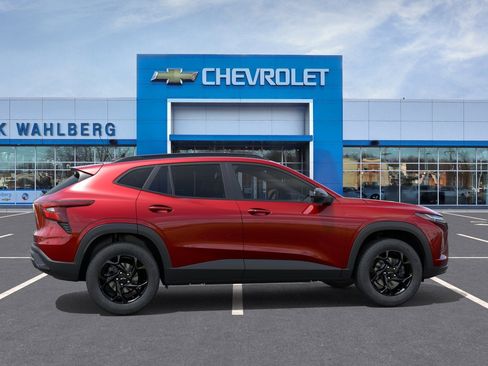 New 2026 Chevrolet Trax LT w/ Driver Confidence Package image 29