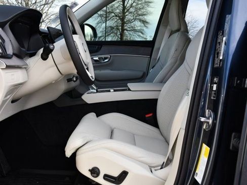 New 2026 Volvo XC90 B6 Ultra w/ Protection Package AWD/4WD image 13