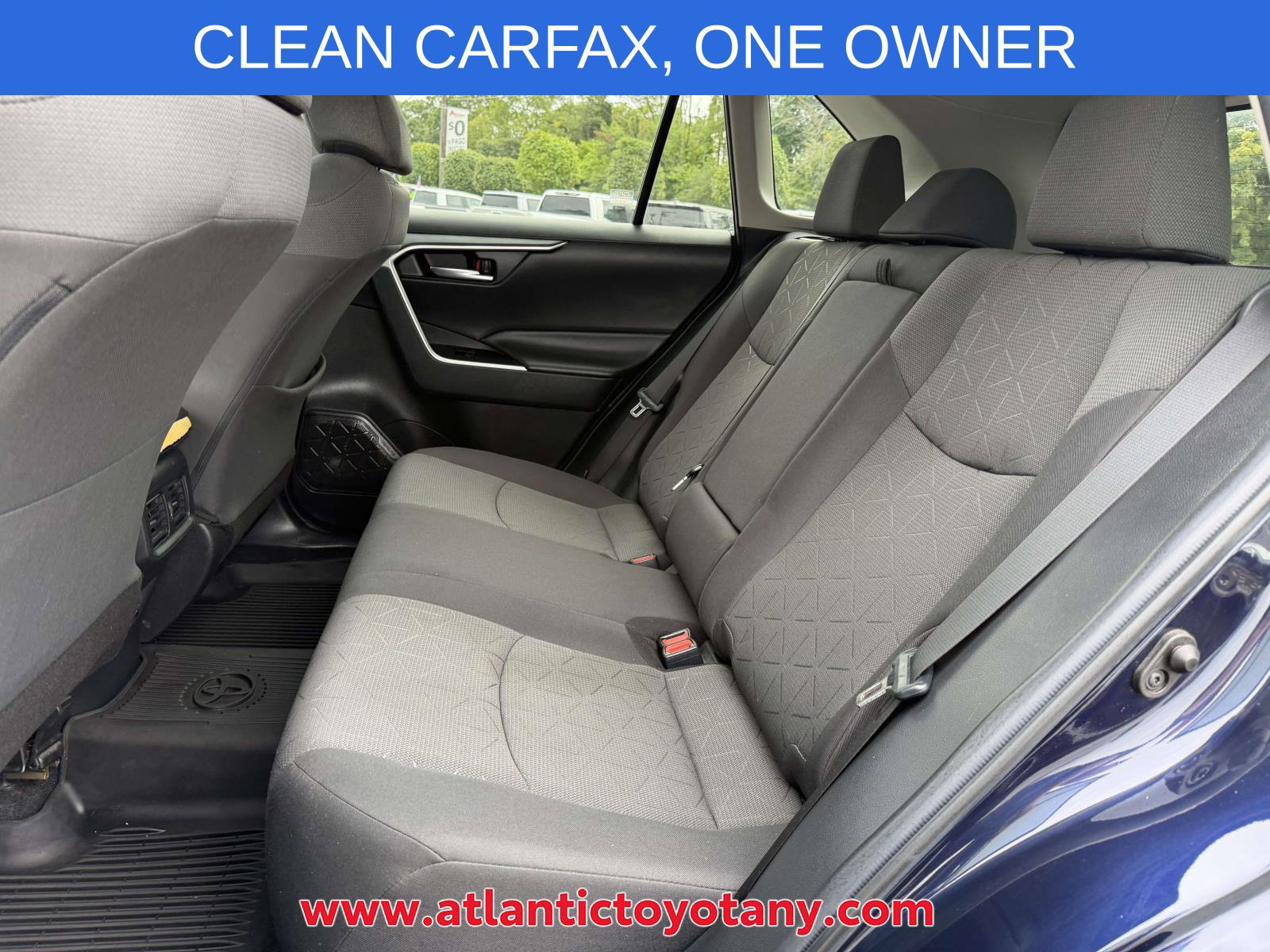 Used 2021 Toyota RAV4 XLE AWD/4WD image 16