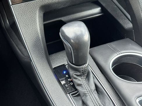 Certified 2022 Toyota Avalon XLE image 20