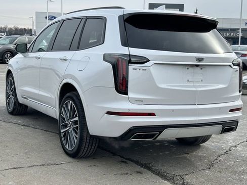 Used 2024 Cadillac XT6 Sport w/ Technology Package AWD/4WD image 5