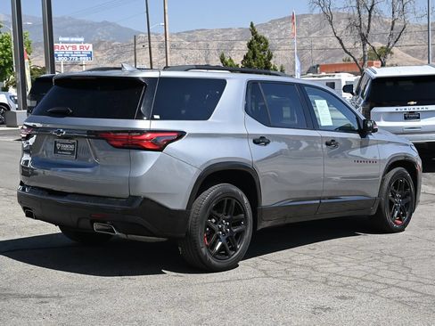 Used 2023 Chevrolet Traverse Premier w/ Redline Edition FWD image 5