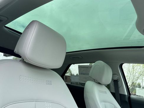New 2026 Hyundai Ioniq 5 Limited RWD image 17