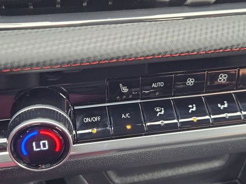 New 2026 Chevrolet Equinox RS image 24