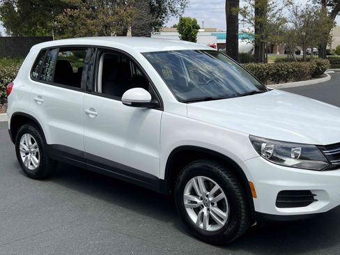 Used 2014 Volkswagen Tiguan S AWD/4WD image 19