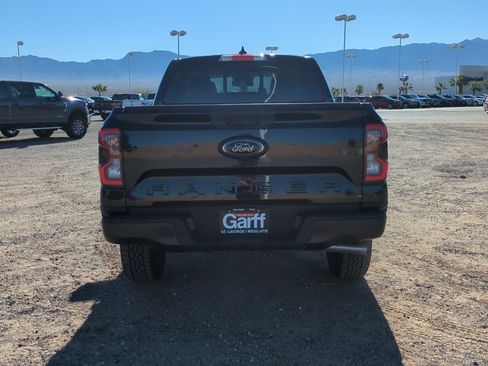Used 2025 Ford Ranger Lariat w/ Black Appearance Package image 5