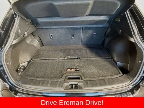 Used 2022 Nissan Rogue Sport SL w/ Premium Package AWD/4WD image 34
