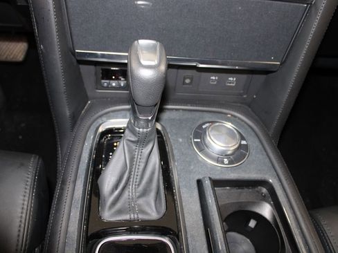 Used 2024 Nissan Armada SV w/ Cargo Package image 28