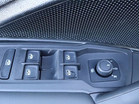 New 2026 Volkswagen Tiguan S image 13