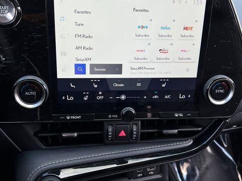 Certified 2025 Lexus NX 350 AWD image 21