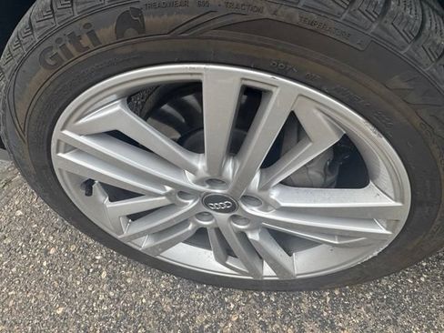 Used 2018 Audi Q5 2.0T Premium Plus w/ Premium Plus Package AWD/4WD image 8