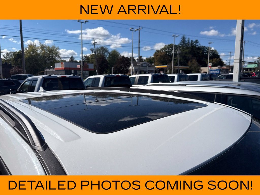 Used 2023 Ford Explorer ST w/ Equipment Group 401A AWD/4WD image 3