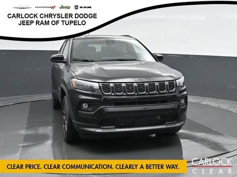 New 2026 Jeep Compass Latitude image 5