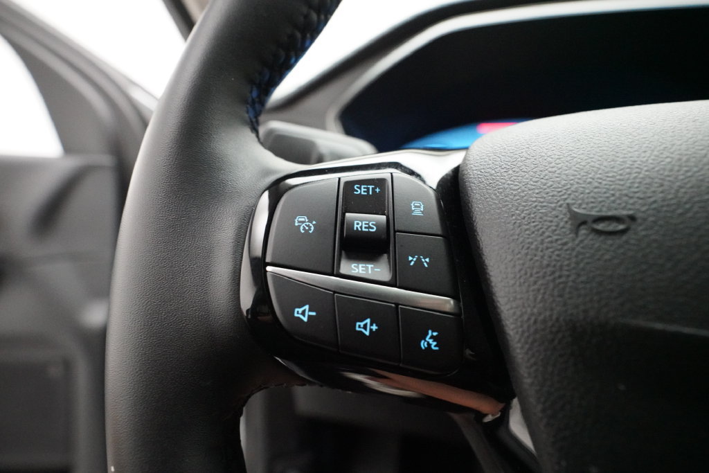 Used 2024 Ford Escape Active w/ Tech Pack #2 AWD/4WD image 18