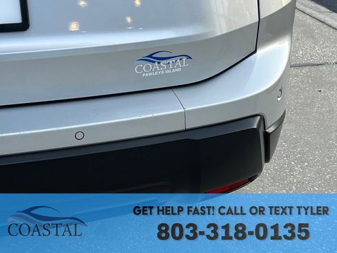 Used 2024 Nissan Rogue S image 28