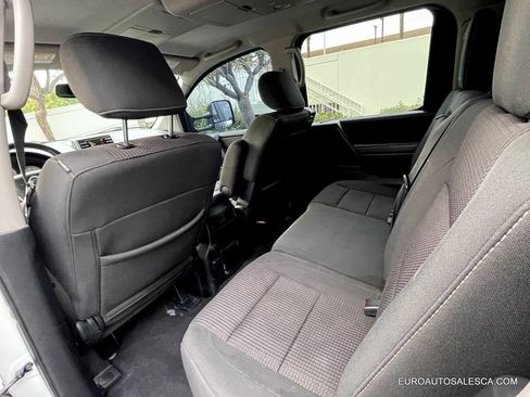 Used 2014 Nissan Titan PRO-4X image 28