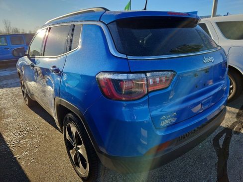 Used 2018 Jeep Compass Latitude w/ Popular Equipment Group image 5