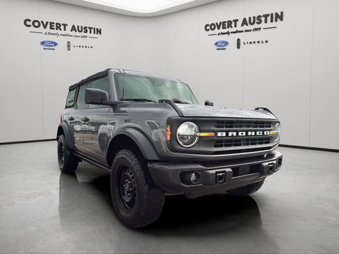 Used 2022 Ford Bronco Black Diamond AWD/4WD image 8