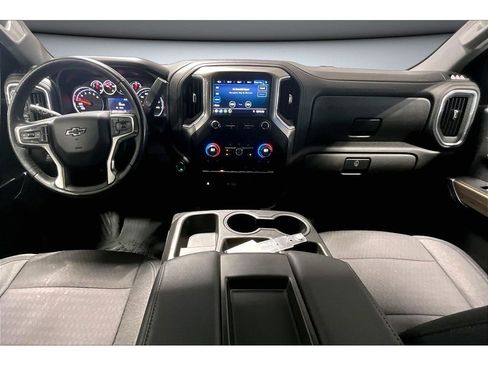 Used 2021 Chevrolet Silverado 1500 RST image 16