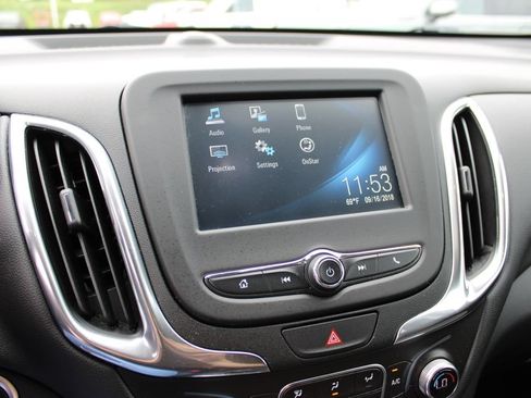 Used 2018 Chevrolet Equinox LT FWD image 20