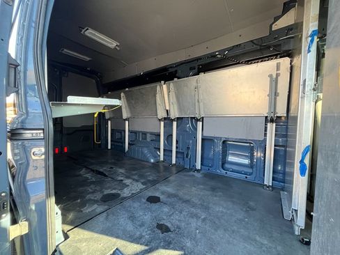Used 2019 Ford Transit 250 148 High Roof Extended RWD image 5