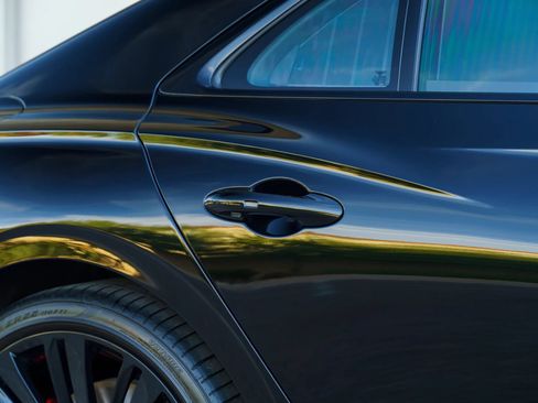 Used 2024 Bentley Flying Spur W12 AWD/4WD image 58