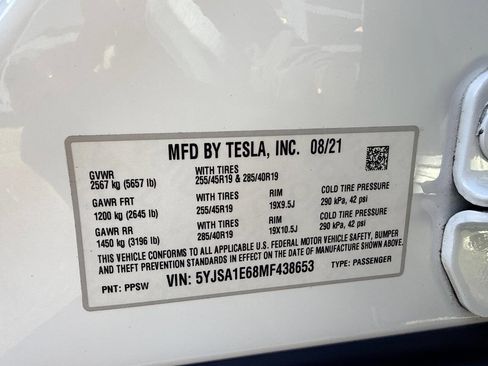 Used 2021 Tesla Model S Plaid image 41