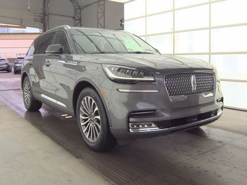 Used 2021 Lincoln Aviator Reserve w/ Equipment Group 201A AWD/4WD image 22