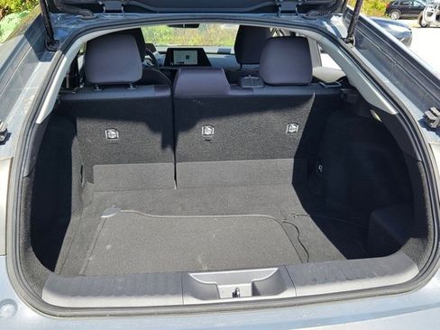 Used 2025 Toyota Prius LE image 29