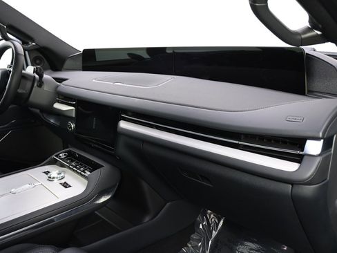 New 2025 Lincoln Navigator Reserve w/ Jet Appearance Package image 15