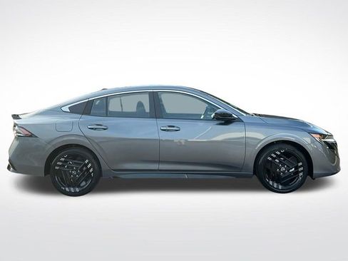 New 2026 Nissan Sentra SR image 8