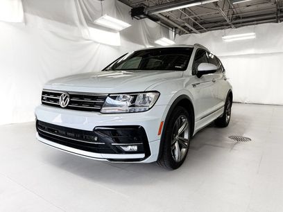 Used 2019 Volkswagen Tiguan SEL R-Line