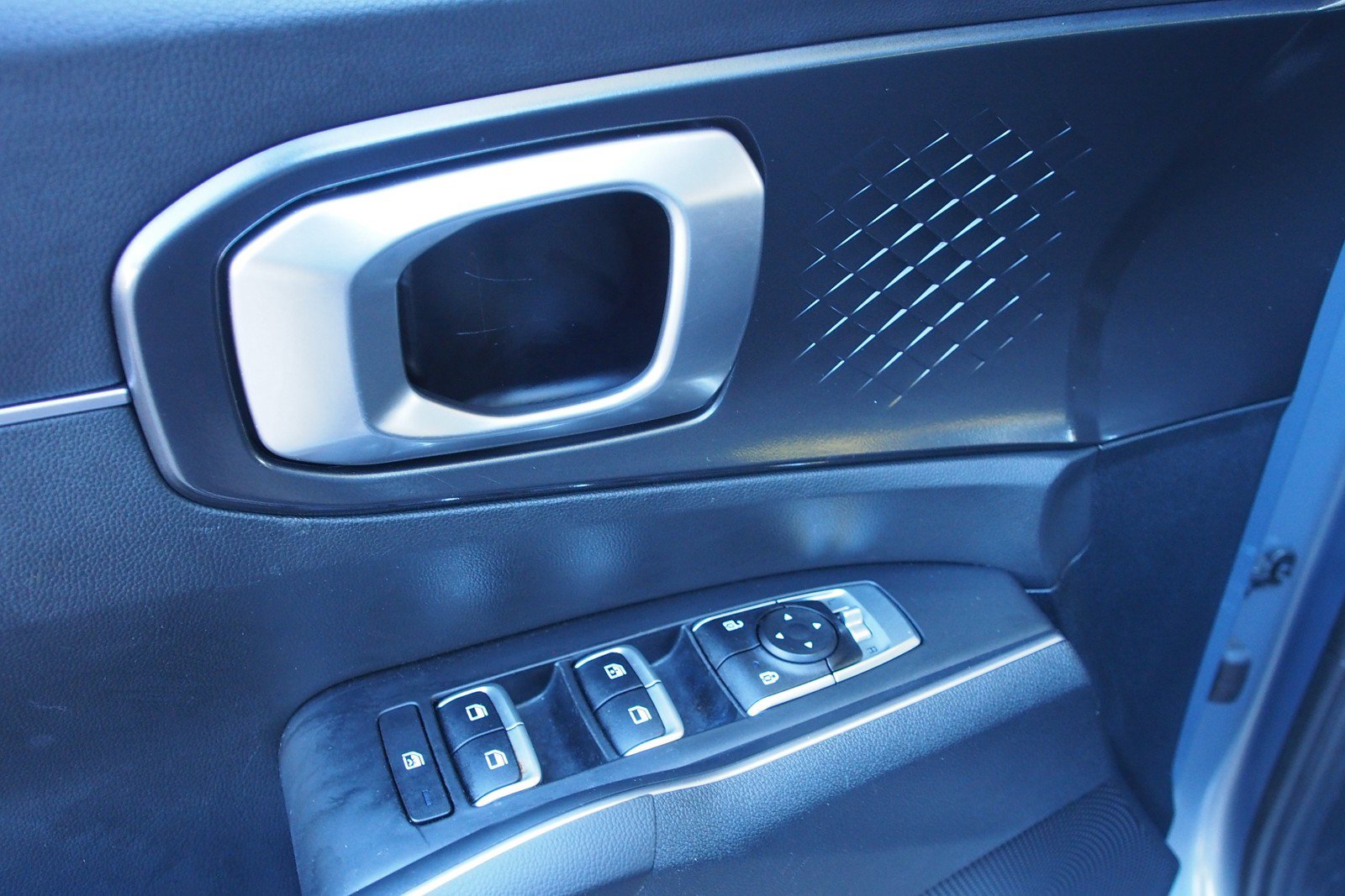 Used 2022 Kia Sorento LX FWD image 20
