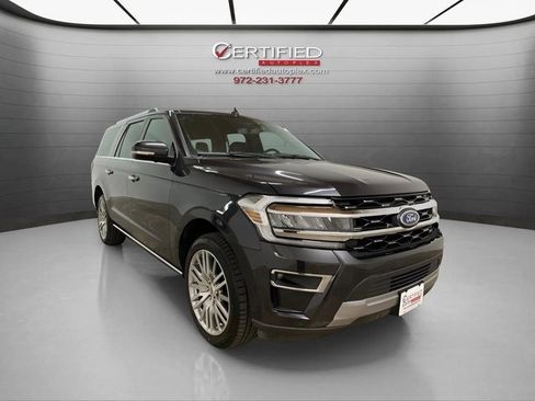 Used 2024 Ford Expedition Max Limited image 3