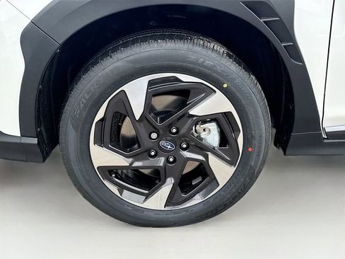 New 2026 Subaru Crosstrek 2.5i Limited w/ Crosstrek Mirror Package AWD/4WD image 38