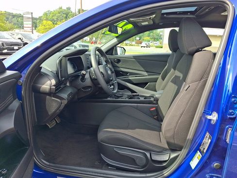 Used 2026 Hyundai Elantra SEL Sport Premium FWD image 15