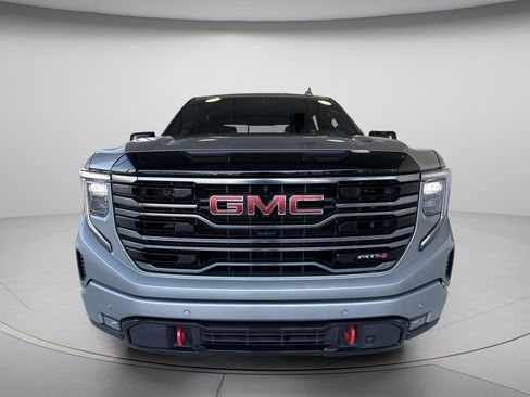 Used 2025 GMC Sierra 1500 AT4 w/ AT4 Premium Package image 6