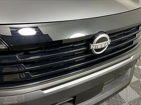 Used 2025 Nissan Kicks SV w/ SV Premium Package image 33