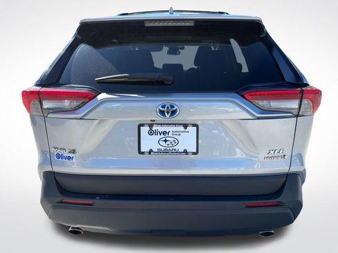 Used 2021 Toyota RAV4 XLE w/ Convenience Package AWD/4WD image 14