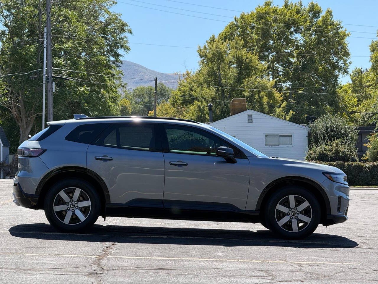 Used 2024 Honda Prologue Touring image 6