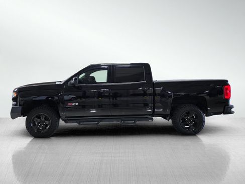 Used 2017 Chevrolet Silverado 1500 LTZ Z71 w/ Midnight Edition image 4